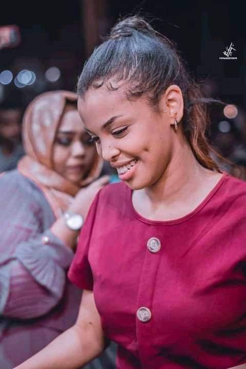 صورة ارشيفية الفنانة رؤى